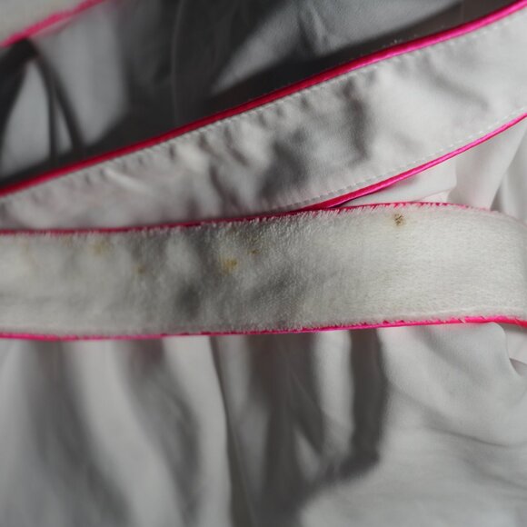 W Hotel Boca Terry White Hooded Bathrobe Pink Trim One Size Exclusive Shanghai - Picture 15 of 15